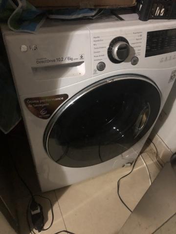 Máquina lava e seca 10,2 kg LG