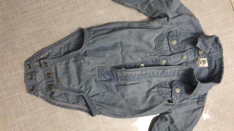 Camisa manga comprida jeans, baby bgosh, Tamanho 6 meses