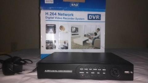 DVR 4 canais com HD 1TB novo (leia anuncio)