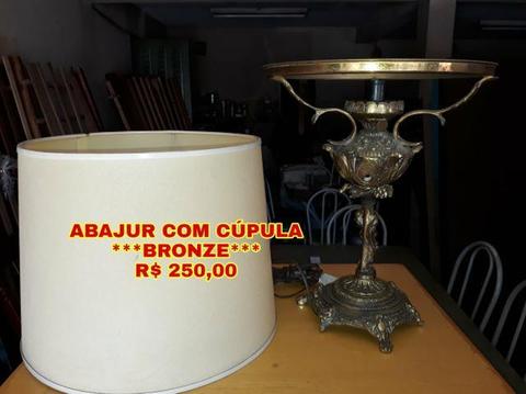 Abajur de bronze