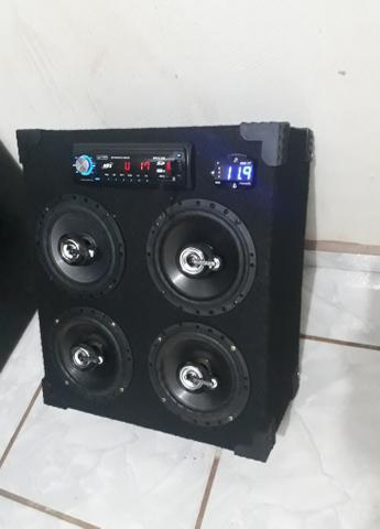 Vendo ou Troco Uma Caixa De Som