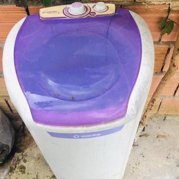 Maquina de lavar tanquinho