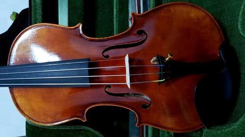 Violino Profissional Cópia de Antonius Stradivarius - Fundo Inteiro - NETO VIOLINOS