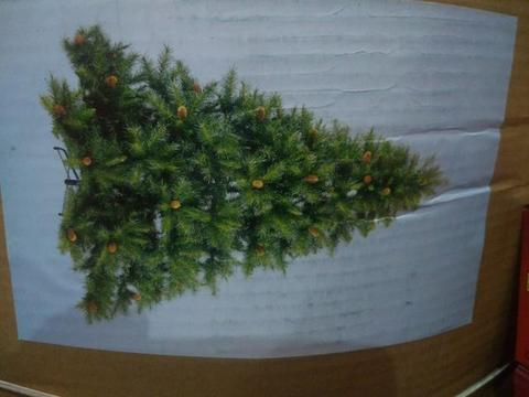 Linda árvore de Natal zero completa leia o anuncio