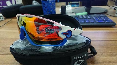 Óculos Oakley Jawbreaker Armação Branca/Azul Prizm C/ 4 Lentes Reserva - Ciclismo - Novo