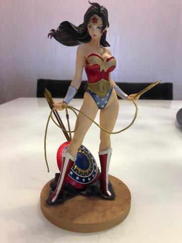 Wonder Woman/ Mulher Maravilha -bishoujo -kotobukiya -loose