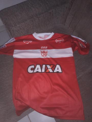 Vendo camisa do crb tamanho. M