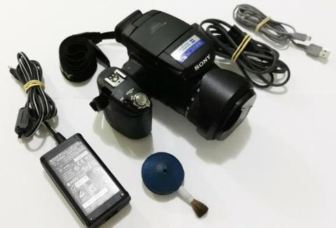 Câmera Fotográfica Sony DSC-R1 - 10.3 Mega Pixels