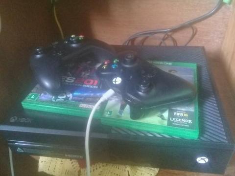 Xbox One Completo 2 Controles, HD 500GB, cabo HDMI, fonte