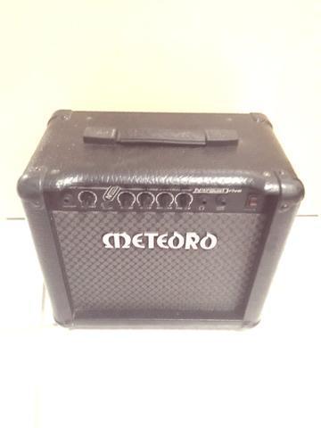 Amplificador Meteoro Nitrous Drive 15w