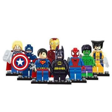 Kit 8 Heróis Superman Batman Hulk Homem De Ferro Compatível Lego