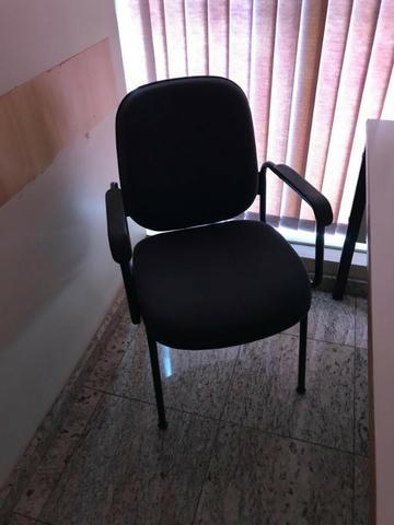 Cadeira Acolchoada para Escrivaninha - Escritório