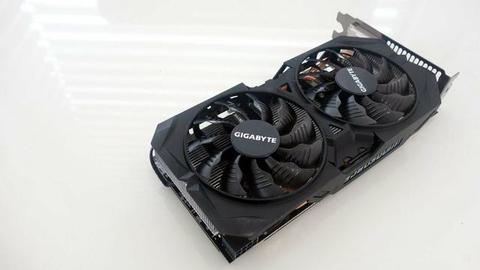 Placa de video r9 380 windforce 4gb gigabyte