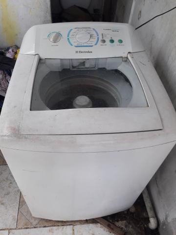 Vendo 1 máquina d lavar 12kl Electrolux (leia)