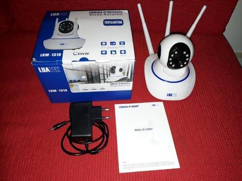 Câmera IP Wireless com visão noturna Luatek modelo LKW-1310