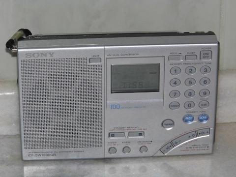Os melhores radios portateis am/fm/sw estão aqui só novos em P.Alegre-rs