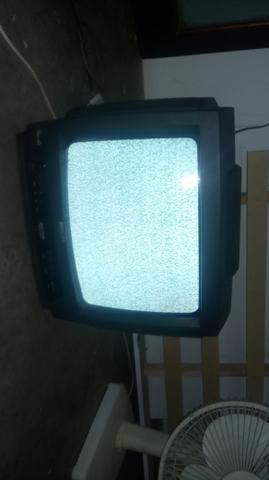 TV Philips 19