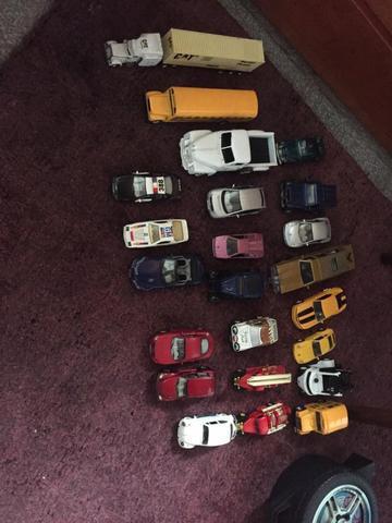 Coleção de carros miniaturas