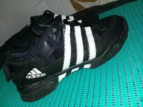 Tênis Adidas Original