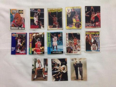 13 Cards Michael Jordan Raros anos 90 Ler tudo R$149