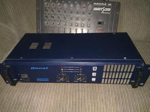 Amplificador Oneal OP 2000 e mesa