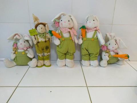 Coelhinhos de pelúcia