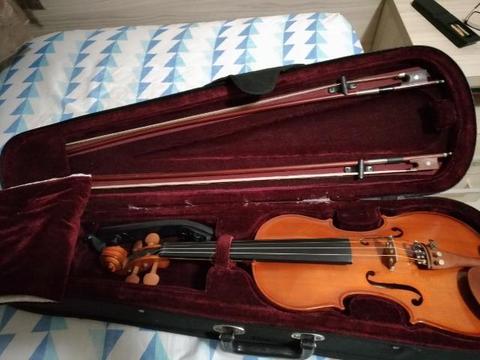 Violino Michael VNM46 4/4 - Violino p/ Estudante, Com 2 arcos e Espaleira