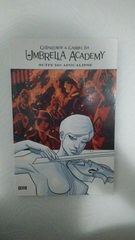 Umbrella Academy Autografado Pelo Gerard Way E Gabriel Ba