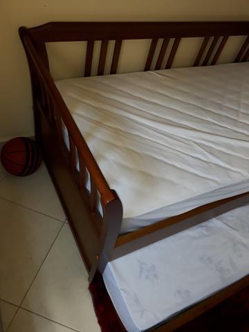 Bi-cama de imbuia