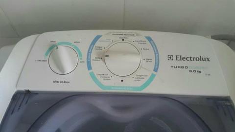 Maquina de lavar roupas 6kg Electrolux