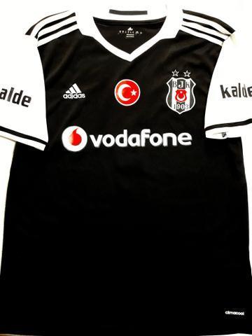 Camisa do Besiktas