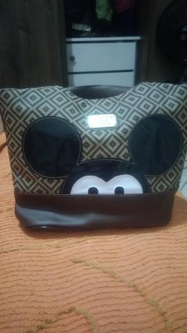 Lindo bolsa c carinha do Mickey