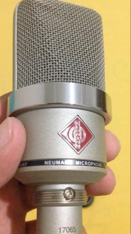 Microfone Neumann TLM-102