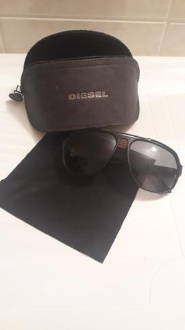 Óculos de sol Diesel modelo DL 0019