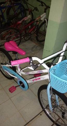 Vendo Bicicleta Feminina infantil