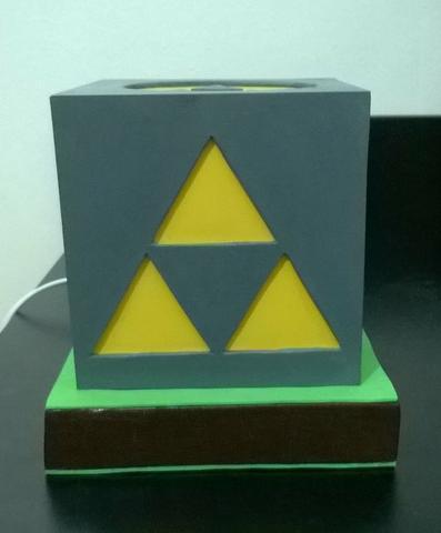 Luminária Zelda Triforce de Mesa Artesanal Abajur Game