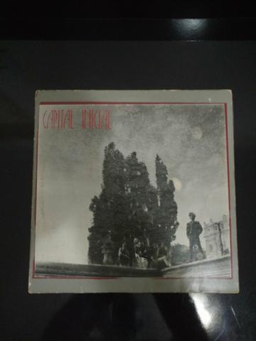 Disco em Vinil LP Capital Inicial - Música Urbana. Leia a playlist