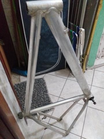 Quadro de bicicleta de aluminio