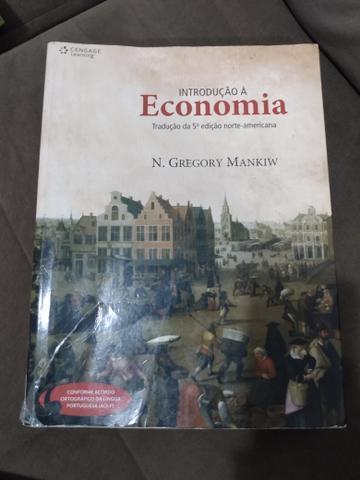 Livro introdução a economia Mankiw e Manual de economi