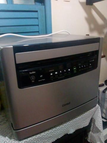 Máquina de lavar prato