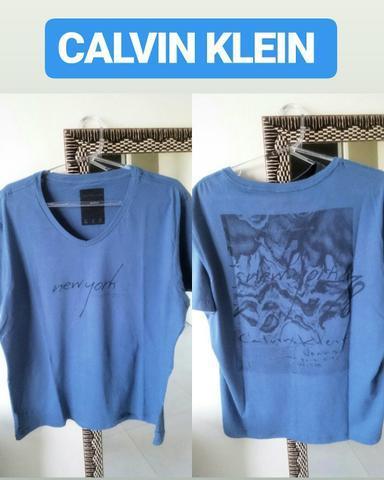 1 Camiseta Calvin Klein tam M original masculina nova frente e costas