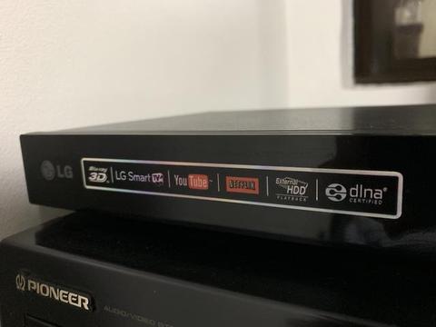 Blu-ray pouco uso com manual eControle