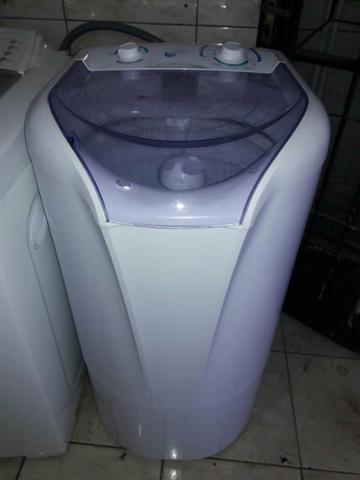 Vendo maquina de lavar roupa Electrolux 7 kilos revisada $400,00