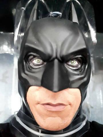 Batman Begins Dark Knight- Christian Bale - 1/4 - 46 Cm Neca ?  AM