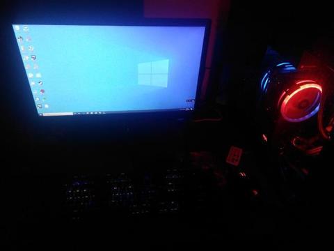 Pc gamer vendo ou troco por iphone x