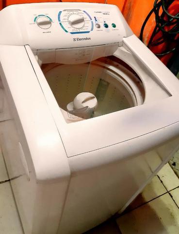 Máquina de Lavar Electrolux Semi Nova