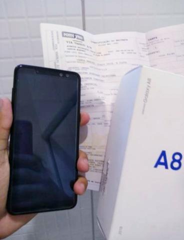 Samsung A8 Acompanha + 7 capinhas Impecável