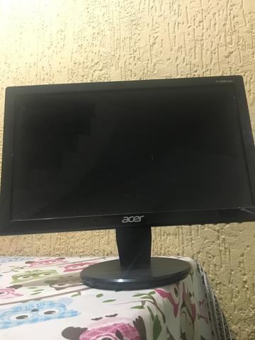 Monitor Acer 15.6?
