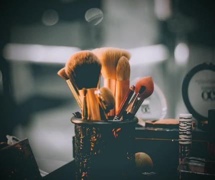 Curso Maquiagem na Web/ online com Certificado