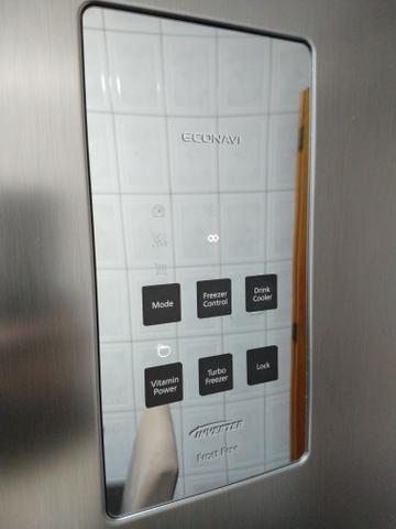 Refrigerador Bottom Freezer Panasonic